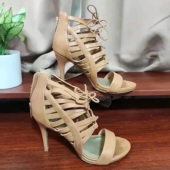 Guess Womens Caged heels. Size 8 - Picture 1 of 7